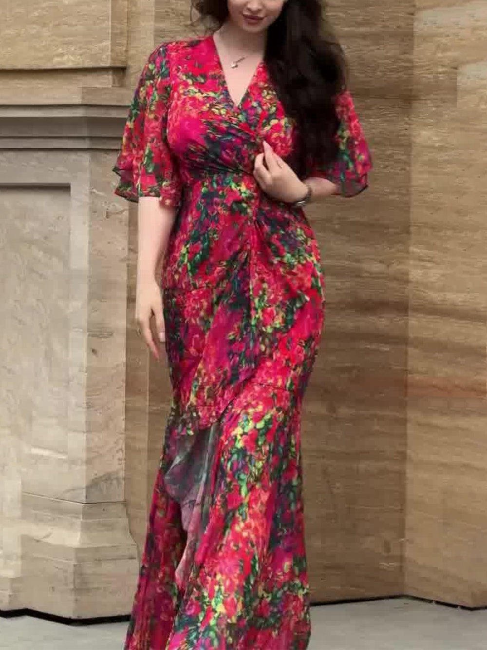 SCARLETT | RETRO V-NECK TRUMPET SLEEVE PRINTED DRESS