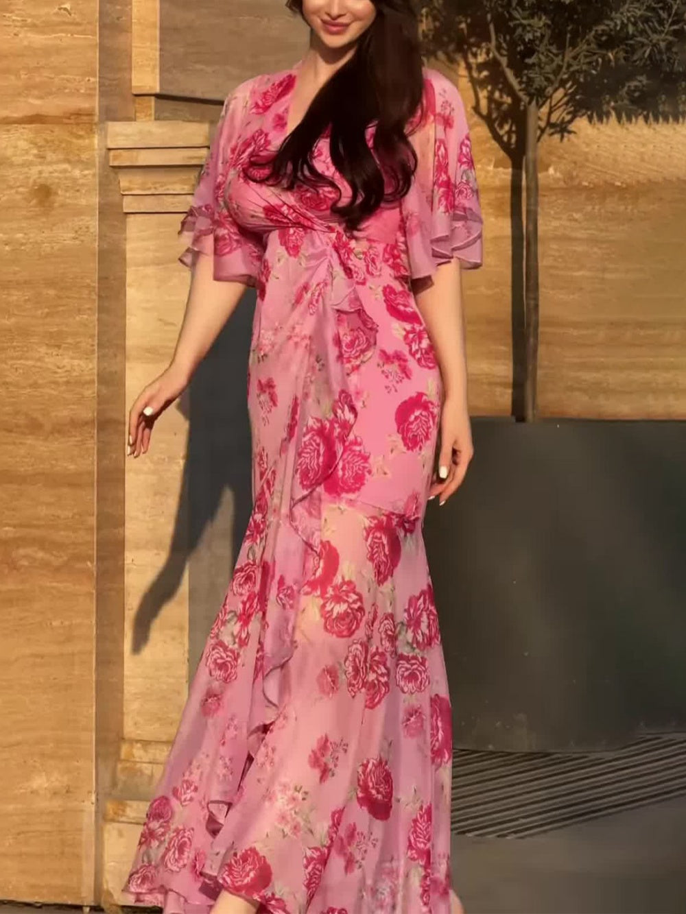 SCARLETT | RETRO V-NECK TRUMPET SLEEVE PRINTED DRESS