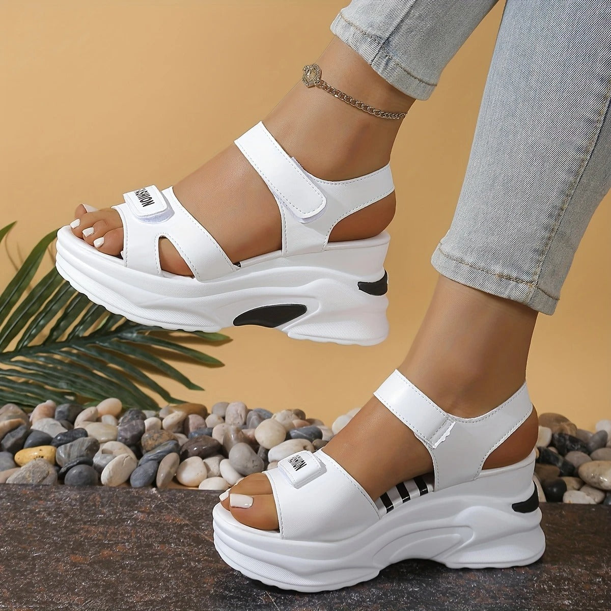 MIA | ULTRA COMFORTABLE BEACH SANDALS